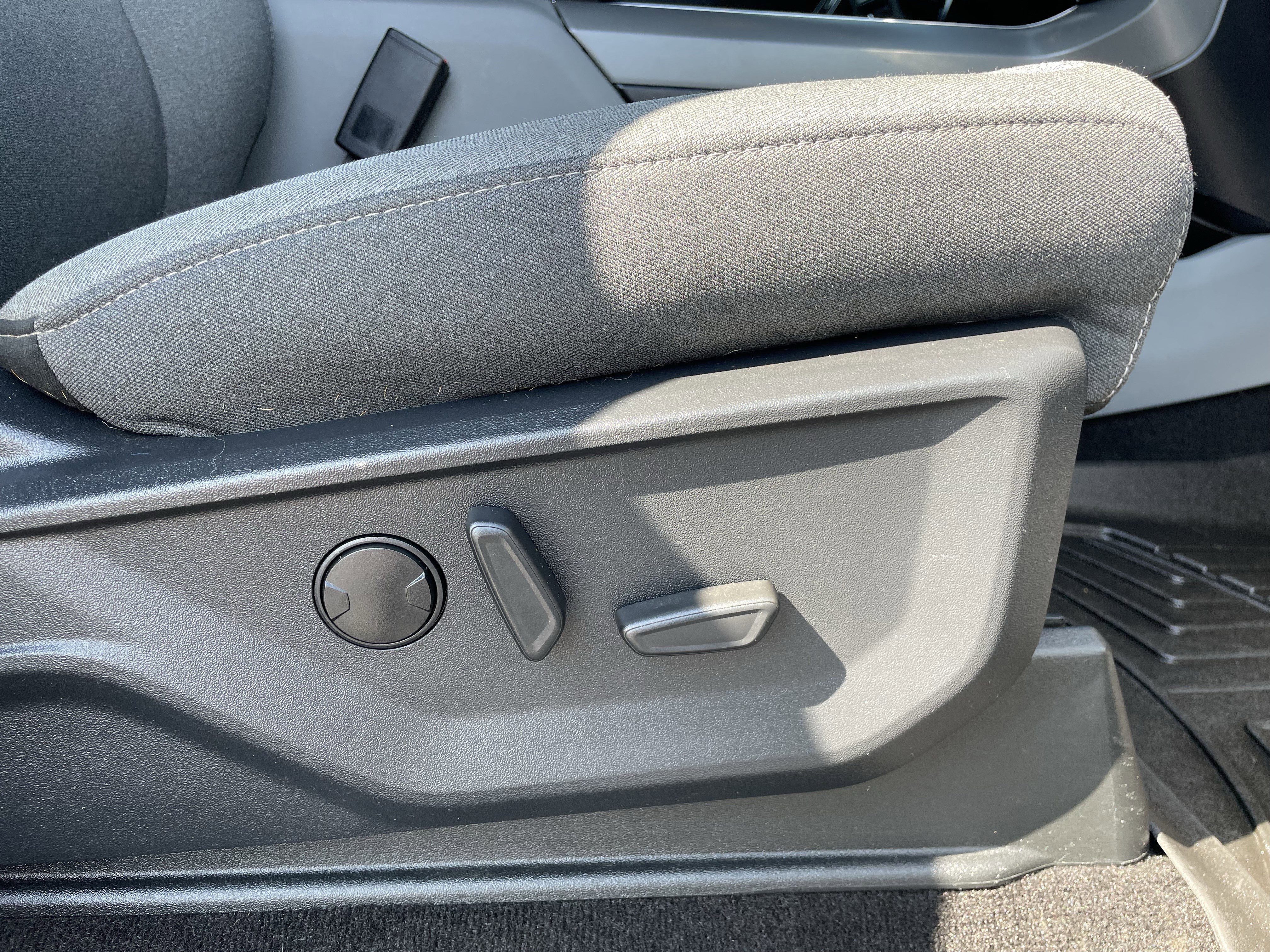 Used 2022 Ford F150 XLT w/ Equipment Group 302A High image 40