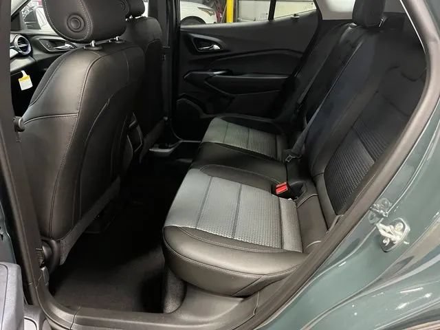 New 2026 Chevrolet Trax LT w/ Driver Confidence Package FWD image 25
