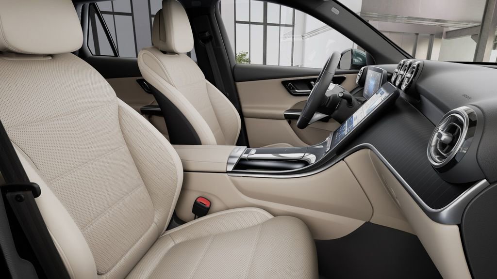 New 2026 Mercedes-Benz GLC 300 image 39