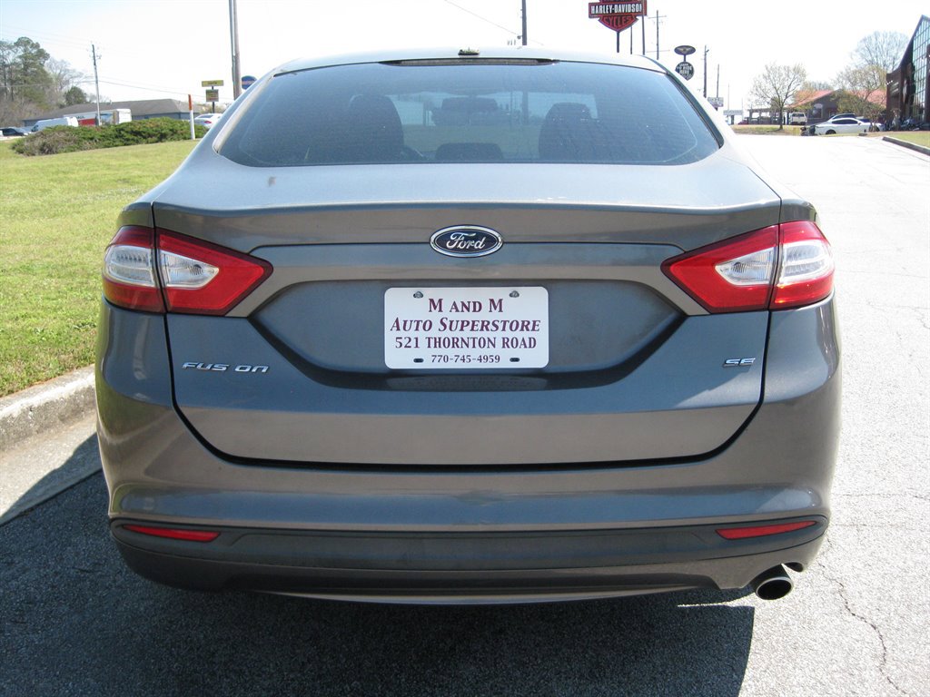 Used 2013 Ford Fusion SE FWD image 6