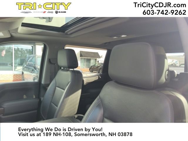 Used 2020 GMC Sierra 1500 SLT w/ SLT Premium Plus Package image 17