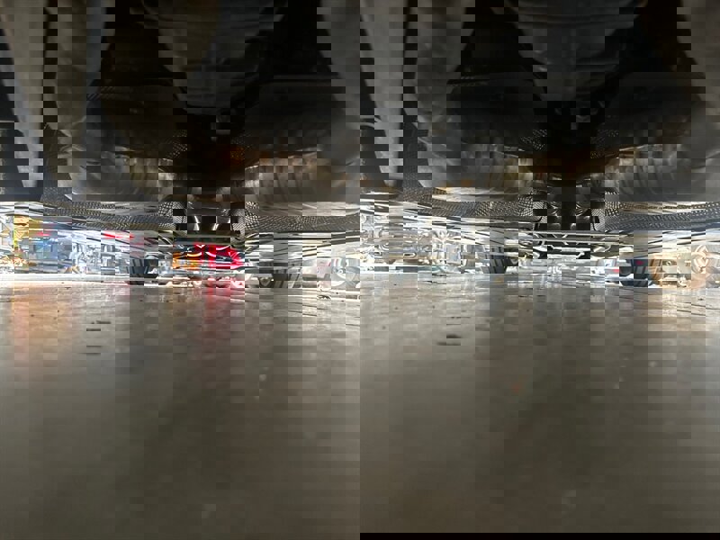 Used 2015 Mercedes-Benz SL 550 w/ White Arrow Edition image 27