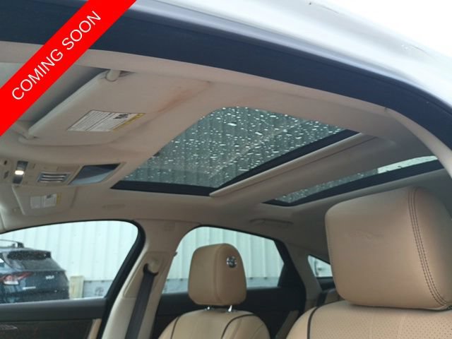 Used 2016 Jaguar XJ R-Sport RWD image 26