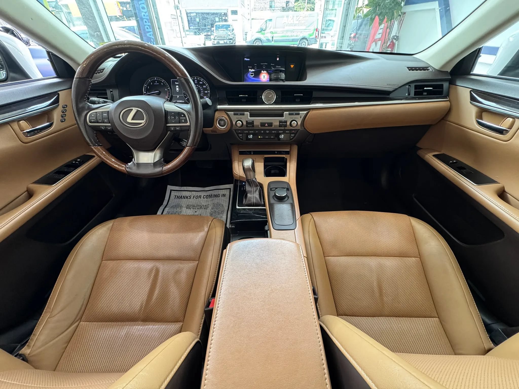 Used 2018 Lexus ES 350 w/ Premier Package FWD image 29