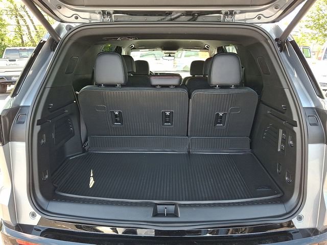 Certified 2026 Chevrolet Traverse RS w/ LPO, Floor Liner Package AWD/4WD image 25