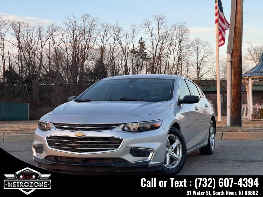 Used 2017 Chevrolet Malibu LS image 1