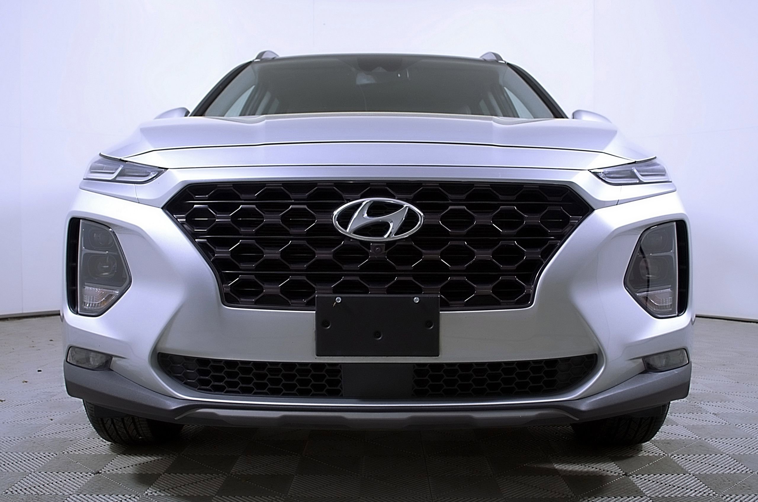 Used 2019 Hyundai Santa Fe FWD image 5