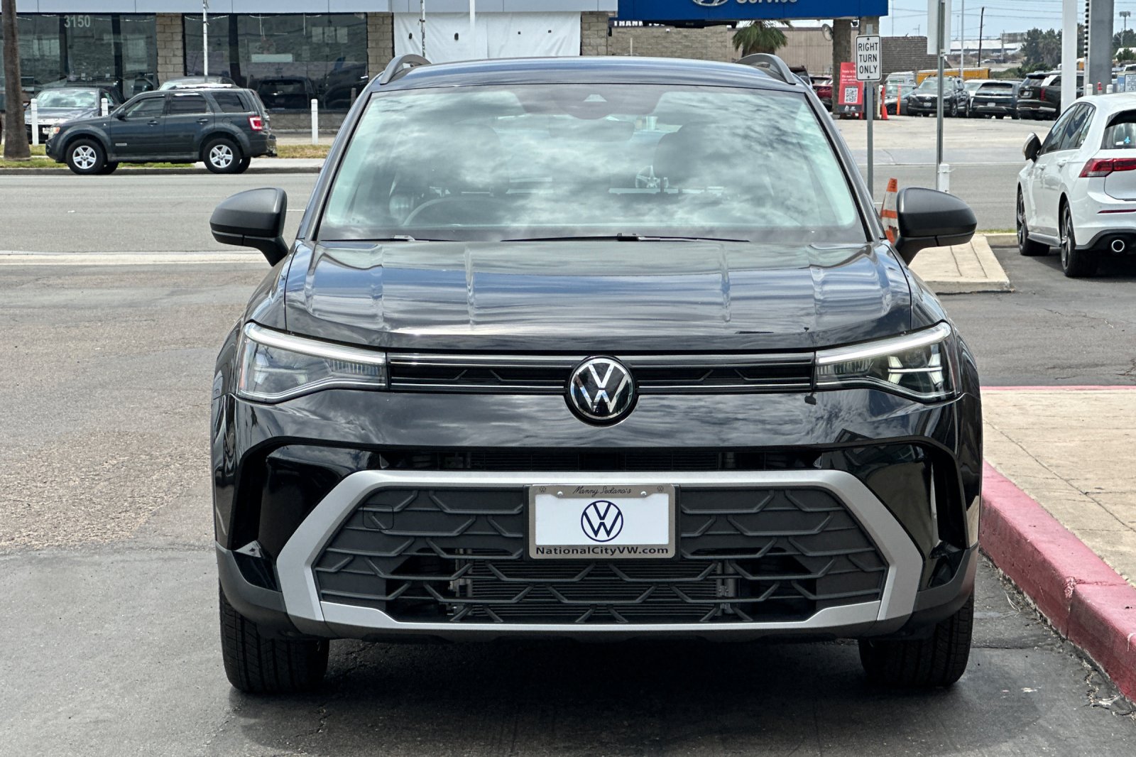 New 2026 Volkswagen Taos S FWD image 3