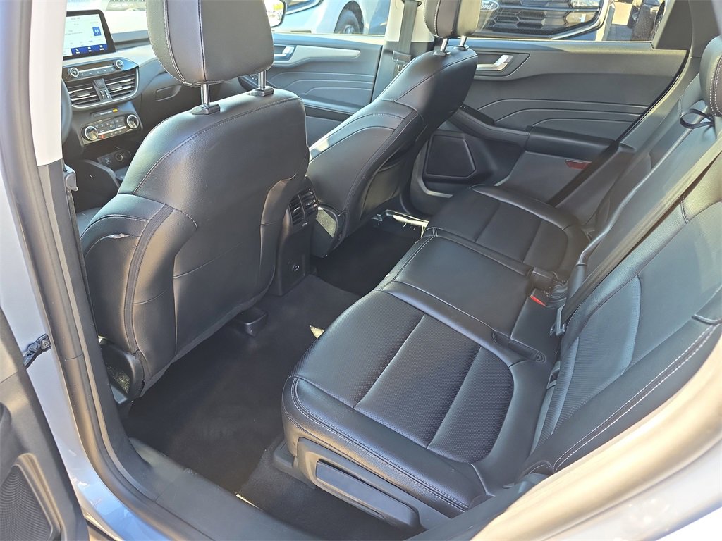 Used 2022 Ford Escape SEL image 31