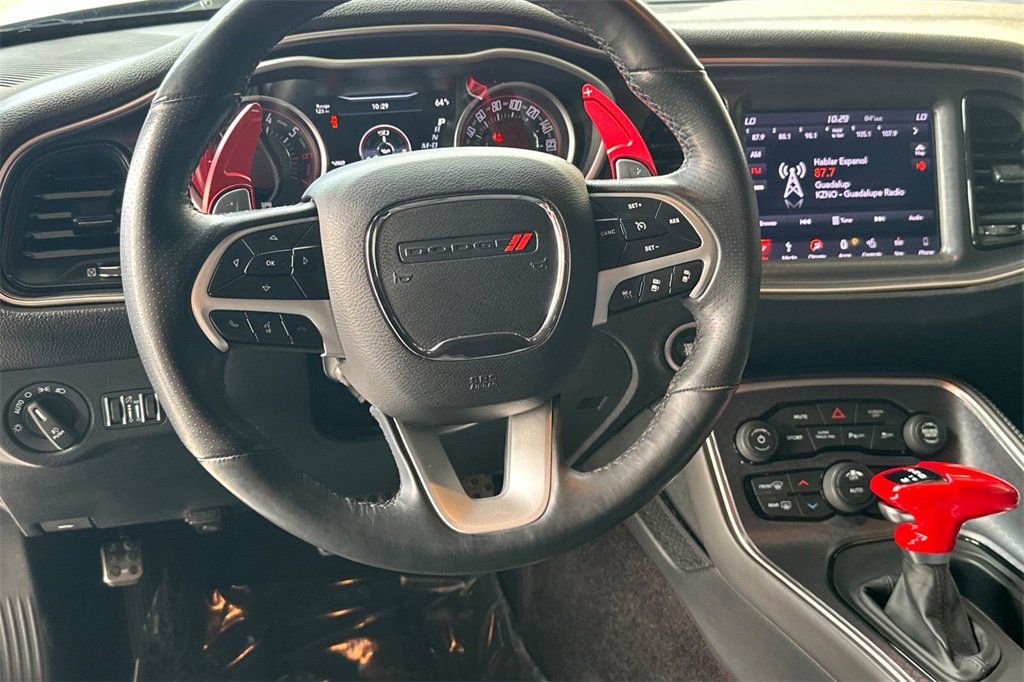 Used 2018 Dodge Challenger R/T Scat Pack w/ Leather Interior Group image 16