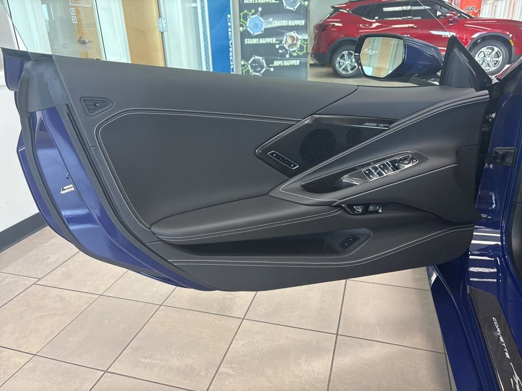 New 2025 Chevrolet Corvette Stingray Premium Conv w/ Z51 Performance Package image 6