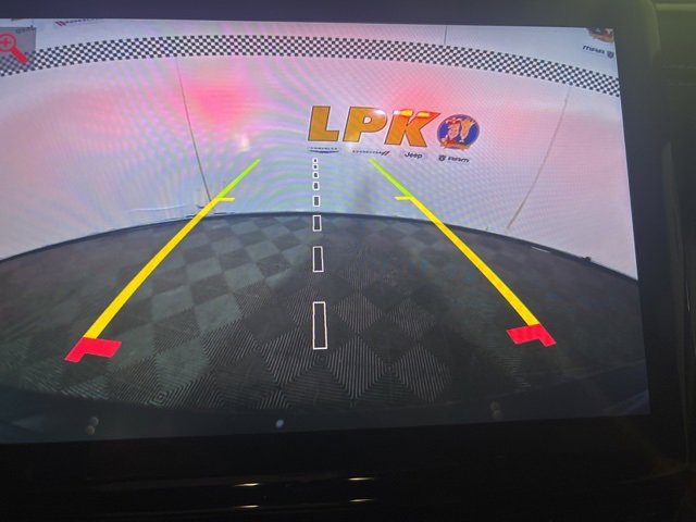 New 2025 Jeep Grand Cherokee Limited w/ Black Appearance Package image 35