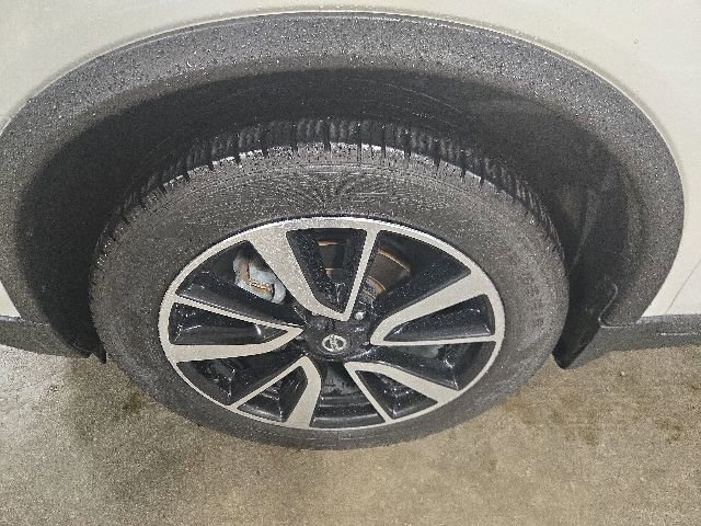 Used 2019 Nissan Rogue SL w/ Premium Package AWD/4WD image 11