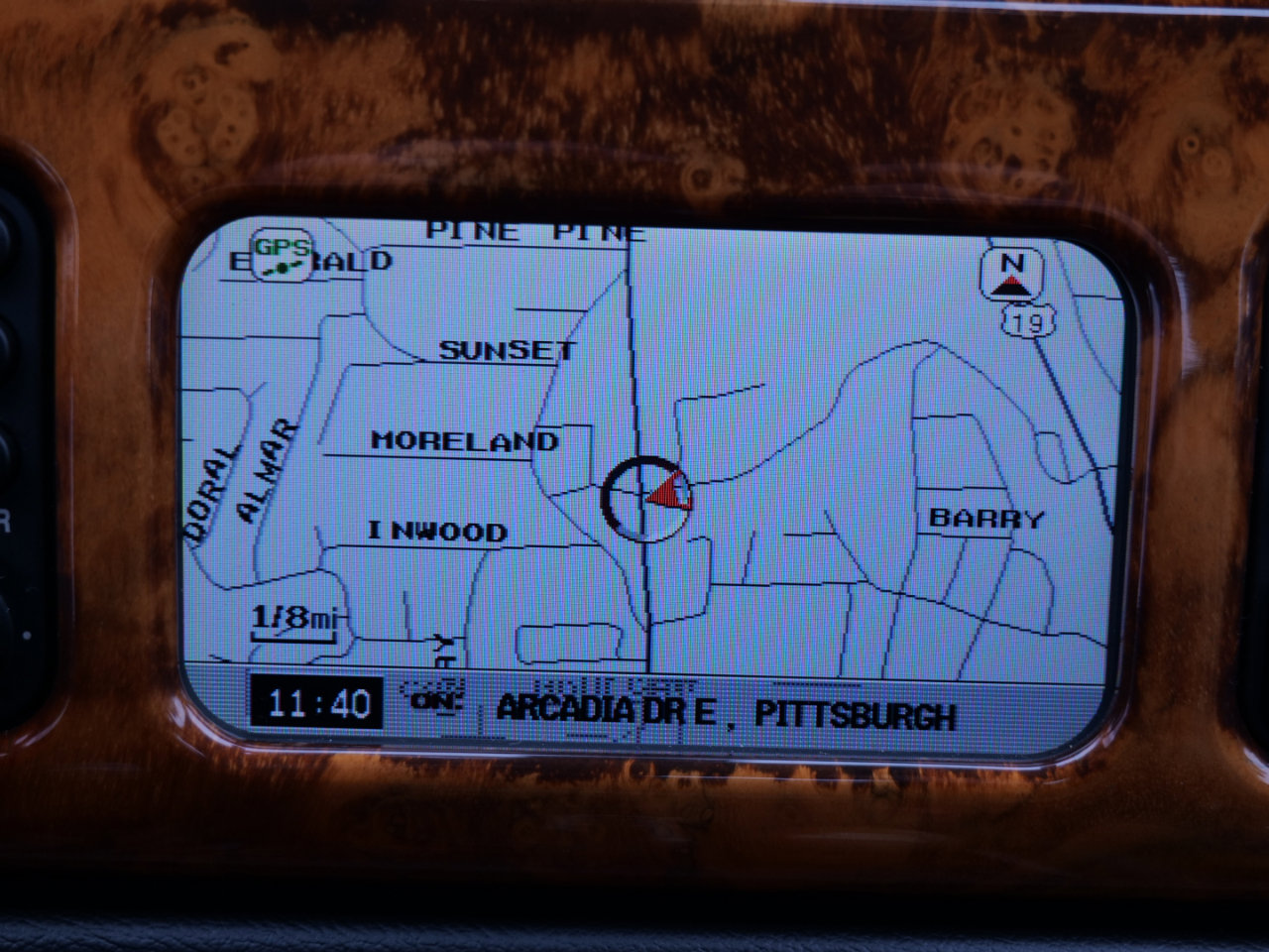 Used 2004 Jaguar XK8 Coupe image 26