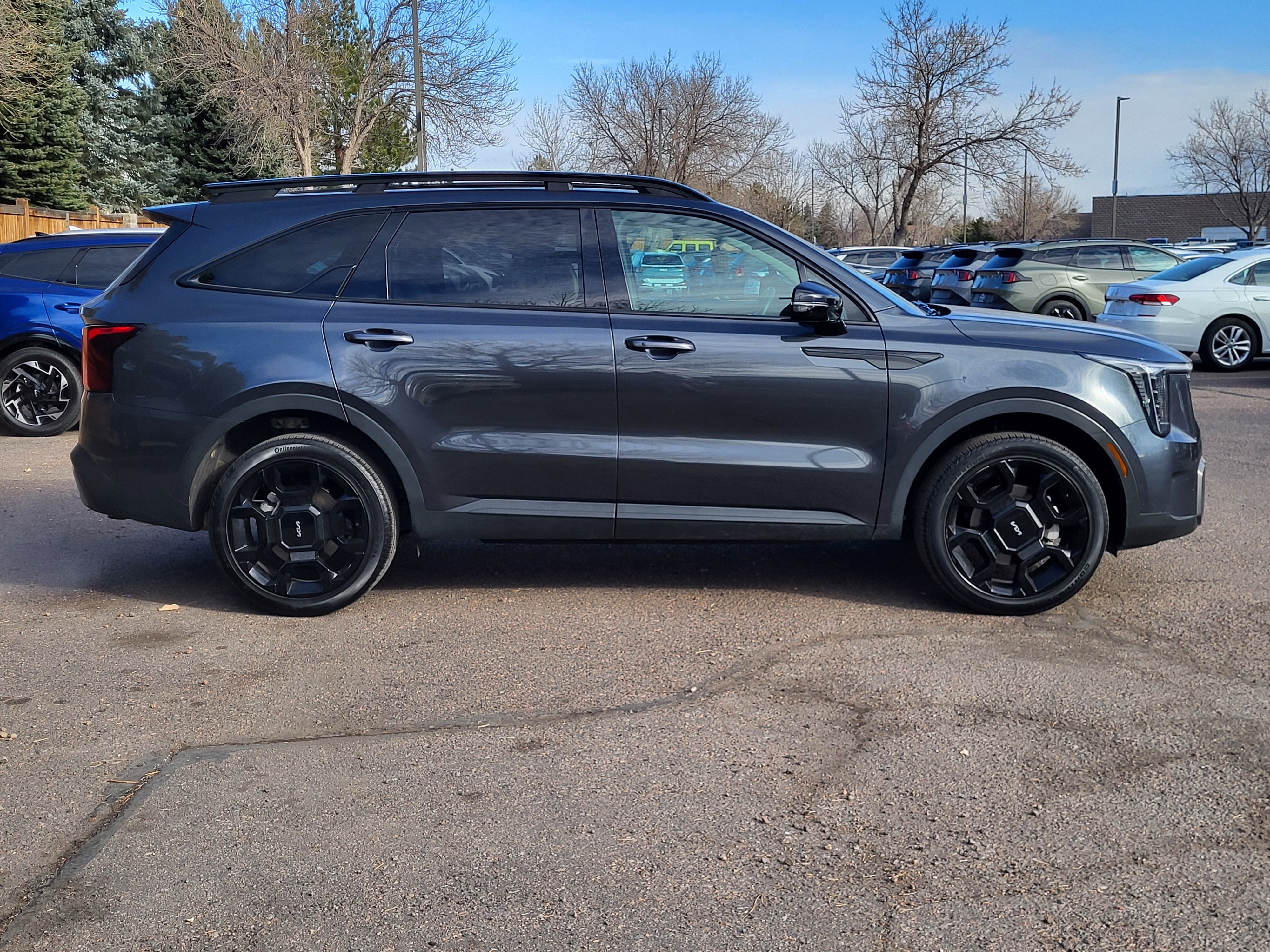 Used 2024 Kia Sorento X-Line EX image 2