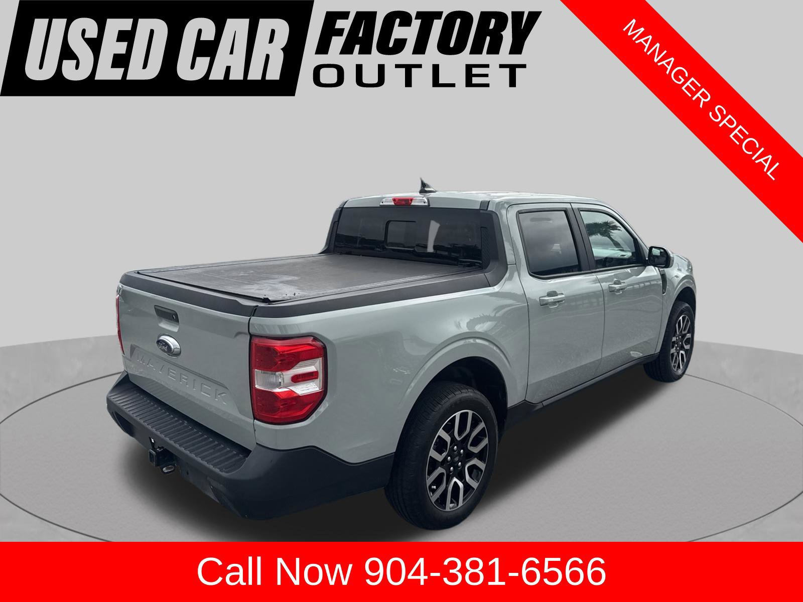 Used 2023 Ford Maverick Lariat FWD image 3