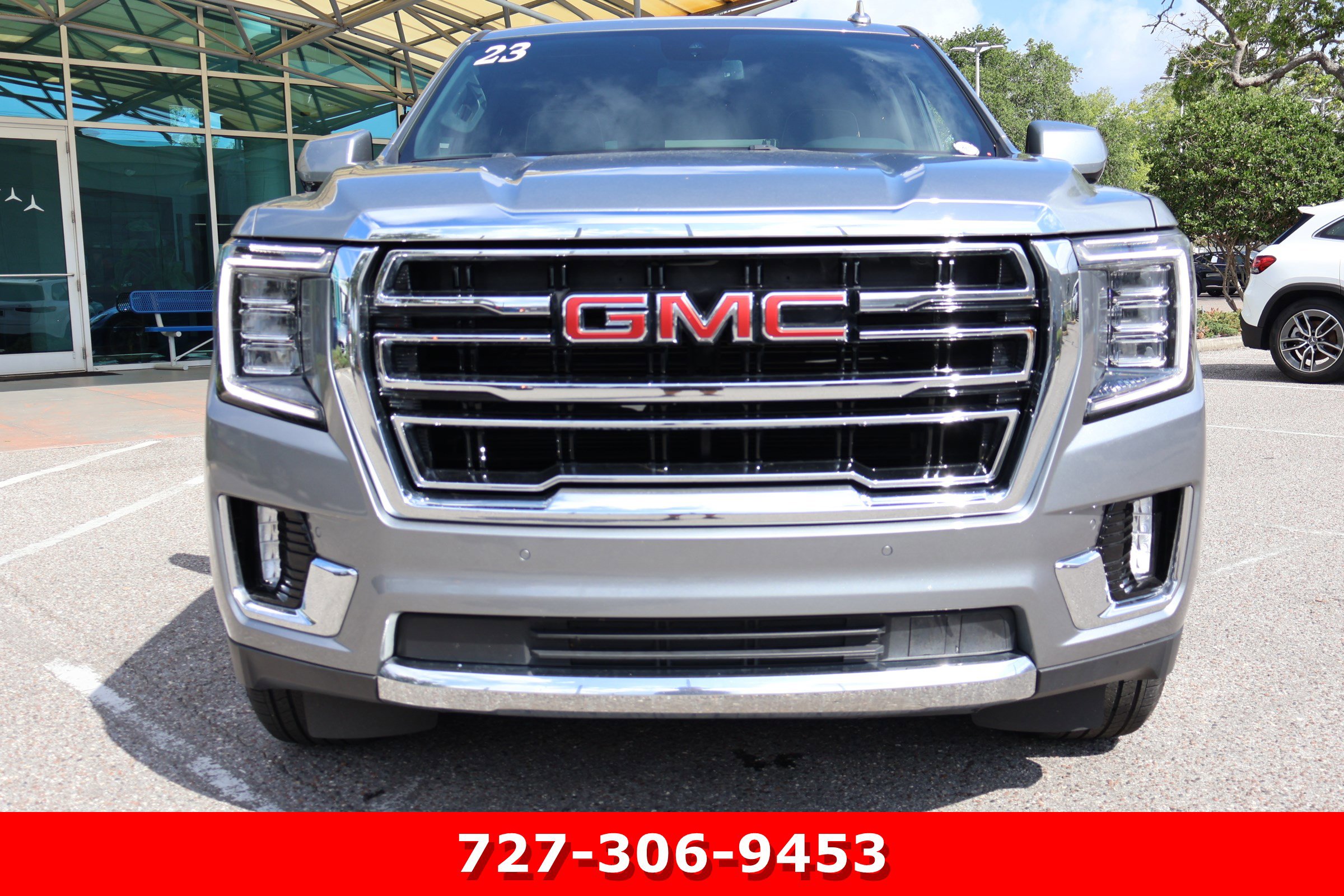 Used 2023 GMC Yukon SLT RWD image 13