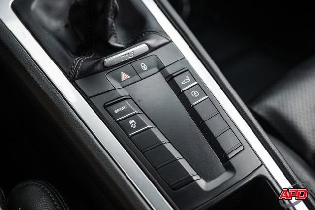 Used 2017 Porsche 718 Cayman RWD image 20