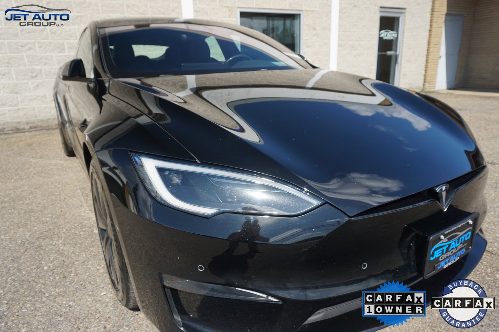 Used 2022 Tesla Model S Plaid image 7