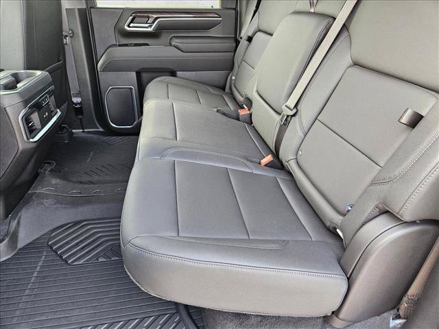 New 2026 Chevrolet Silverado 2500 LTZ w/ LTZ Premium Package AWD/4WD image 16