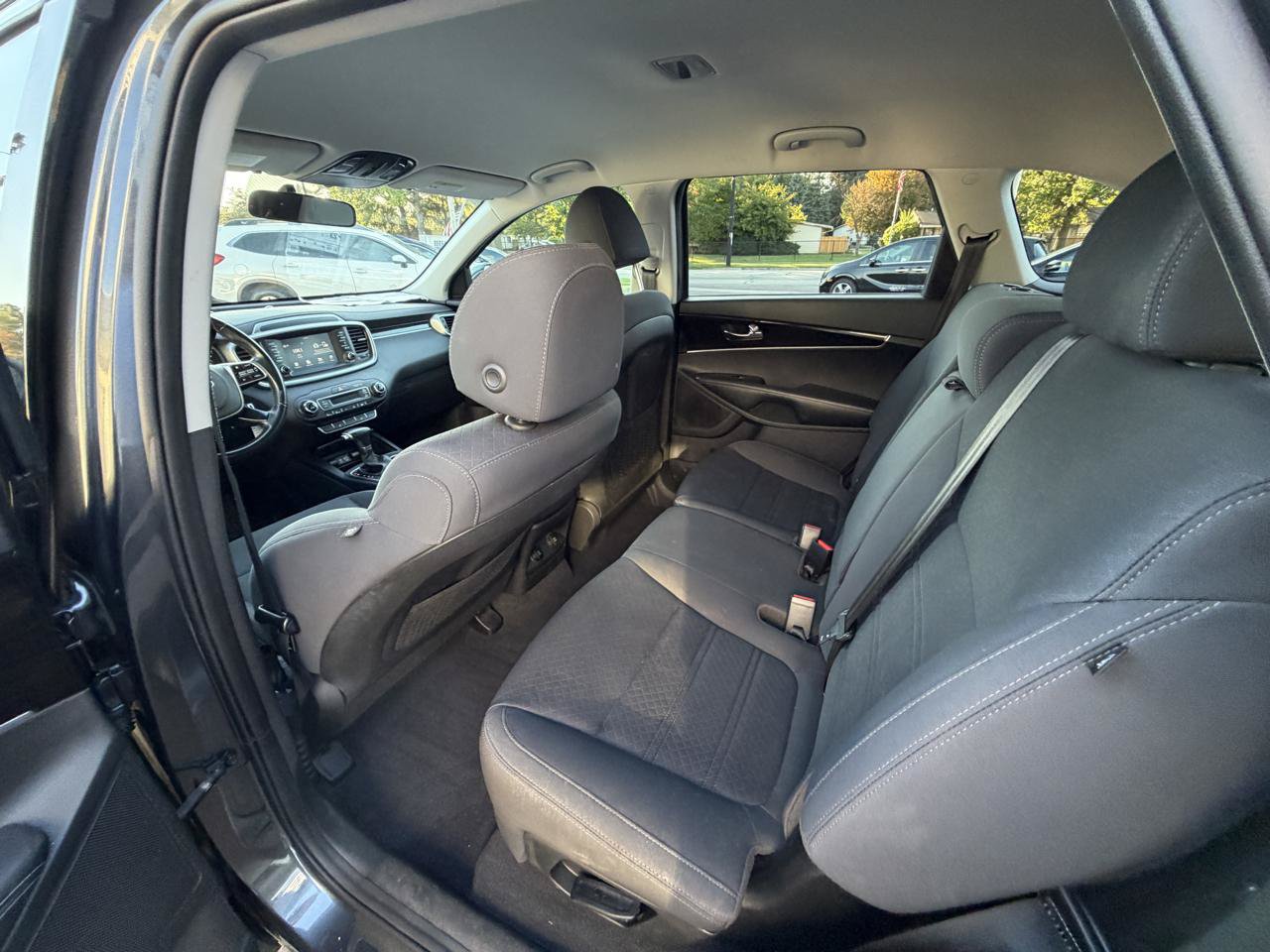 Used 2020 Kia Sorento LX w/ LX I4 Convenience Package AWD/4WD image 28
