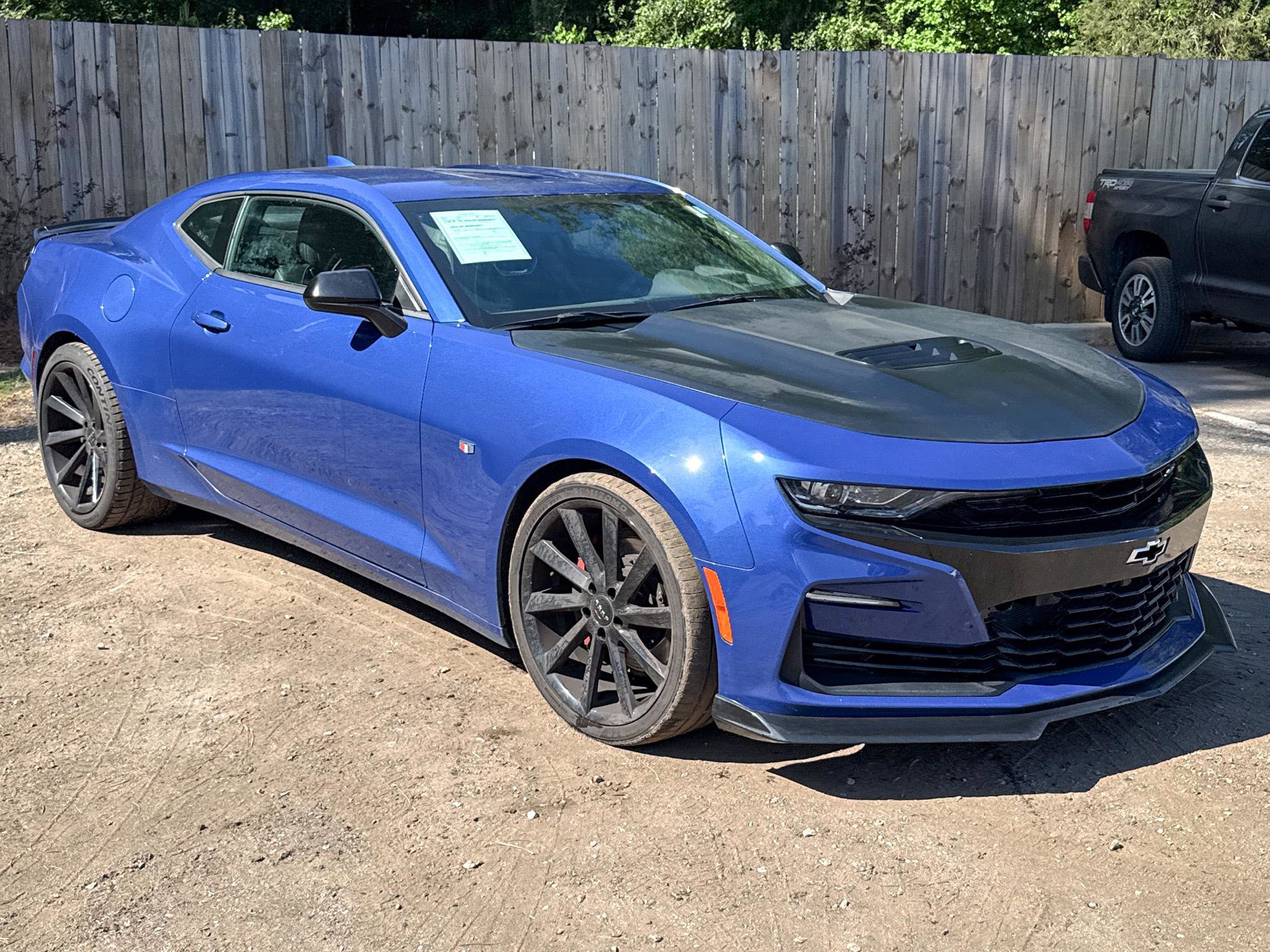 Used 2019 Chevrolet Camaro SS RWD image 17