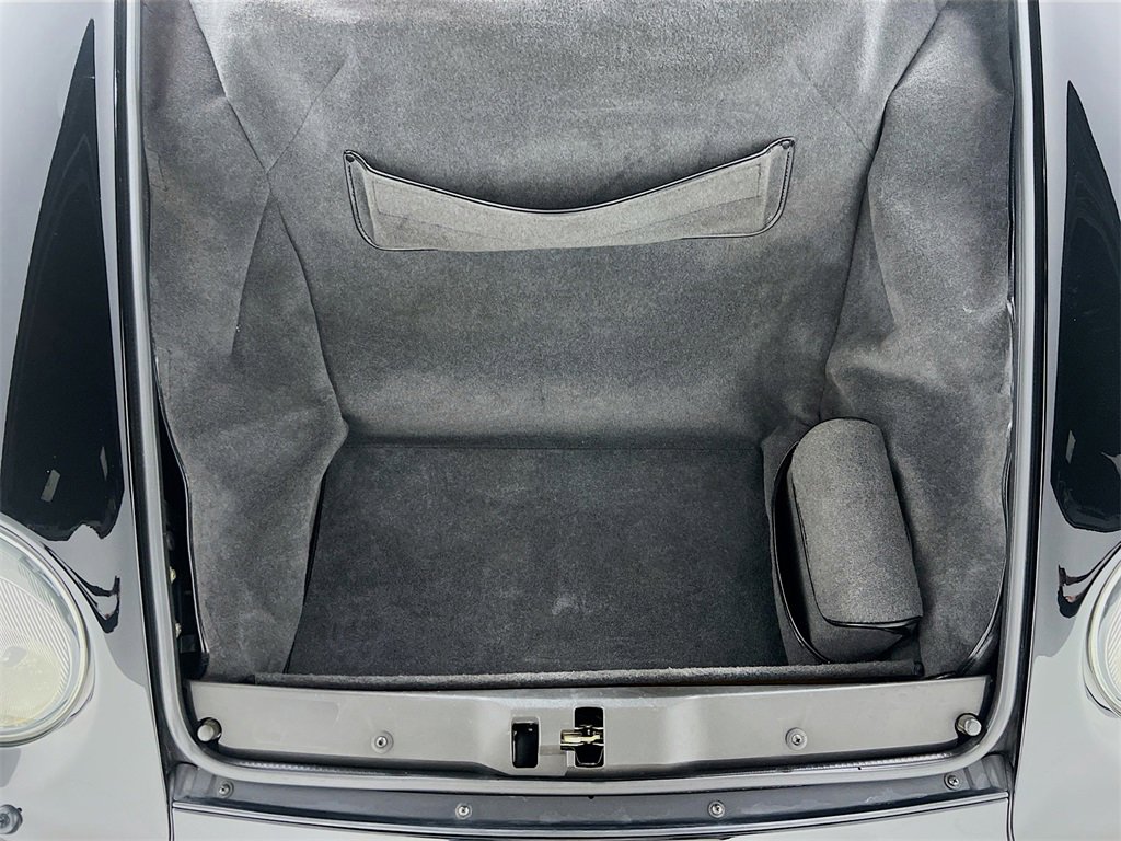 Used 1998 Porsche 911 Carrera 4S image 28
