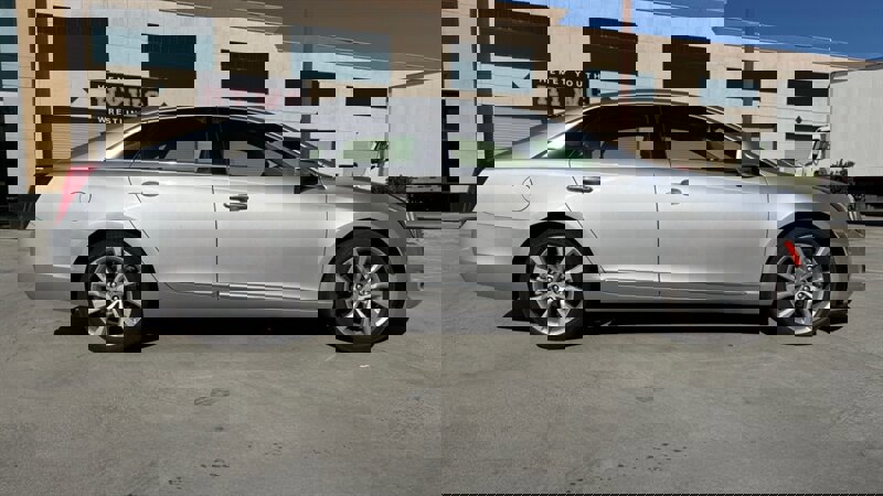 Used 2017 Cadillac XTS Luxury image 18