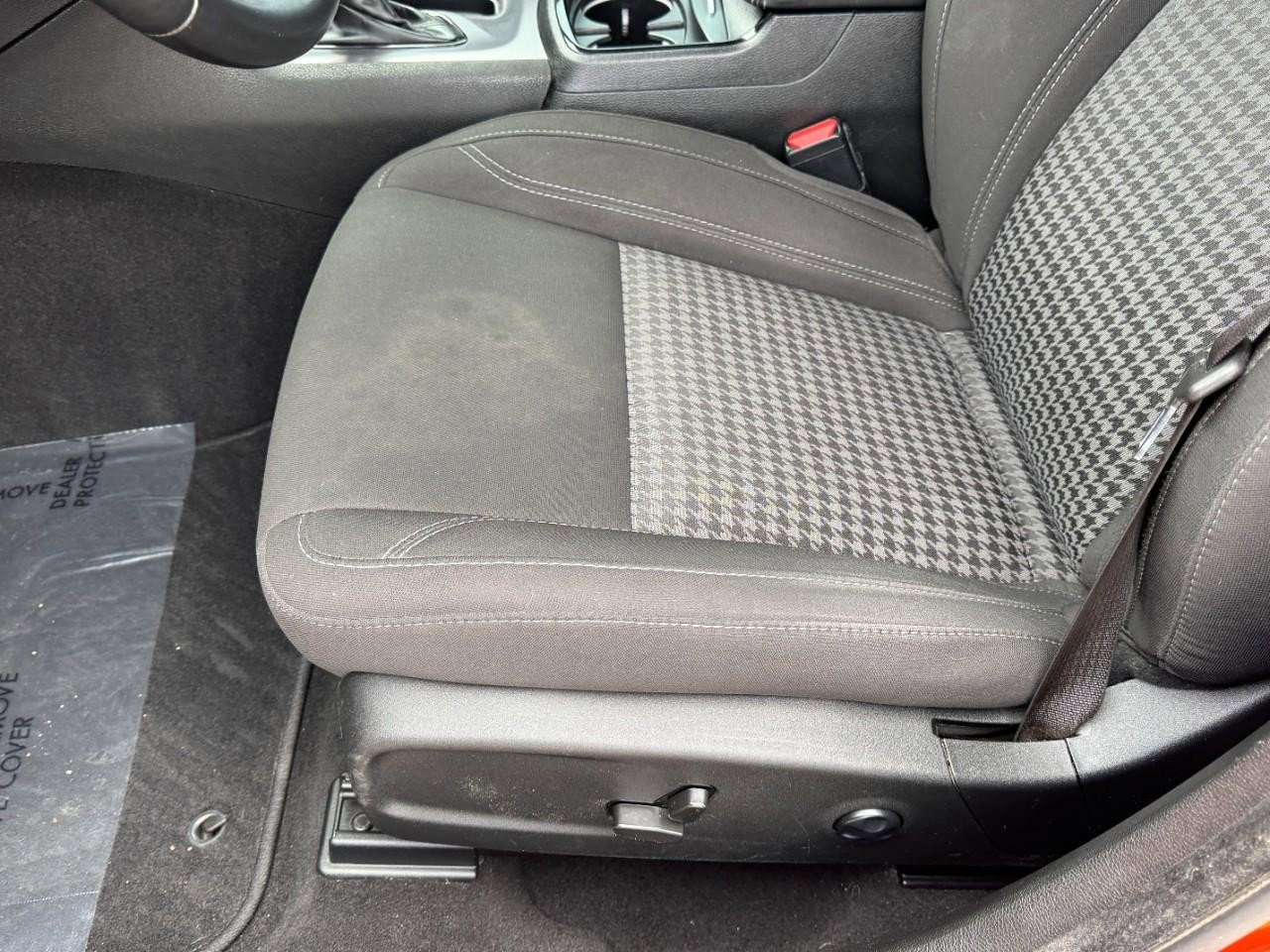 Used 2021 Dodge Charger SXT w/ Blacktop Package RWD image 14