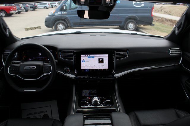 Used 2022 Jeep Wagoneer Series II w/ Advanced All Terrain Group image 15