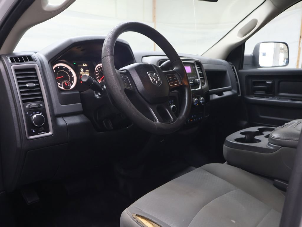 Used 2018 RAM 3500 Tradesman w/ Chrome Appearance Group AWD/4WD image 18