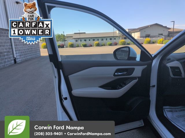 Used 2025 Nissan Rogue SL w/ SL Premium Package AWD/4WD image 10