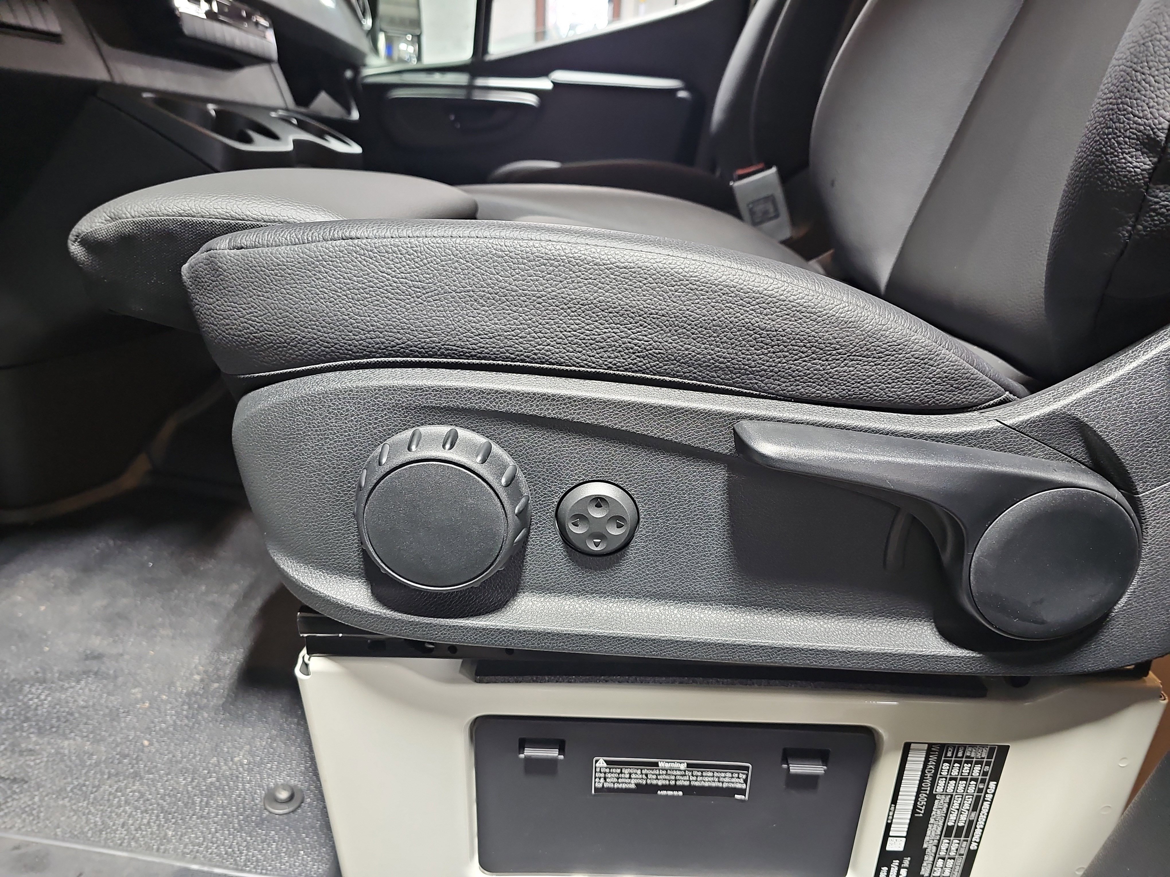 New 2026 Mercedes-Benz Sprinter 2500 image 28