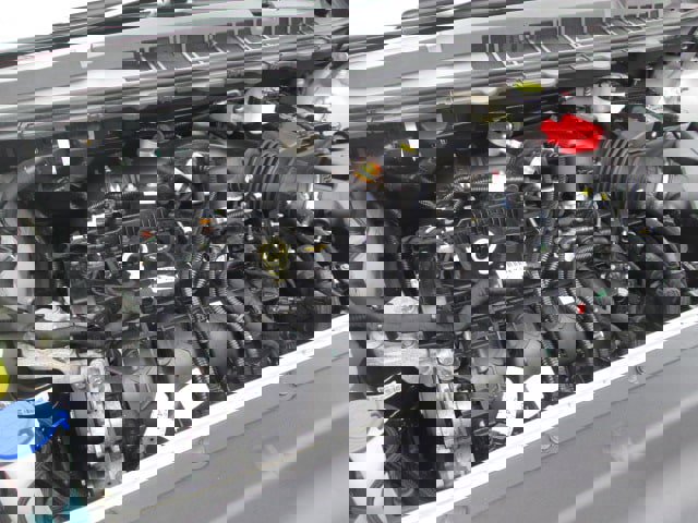 Used 2024 Ford Edge ST-Line image 16