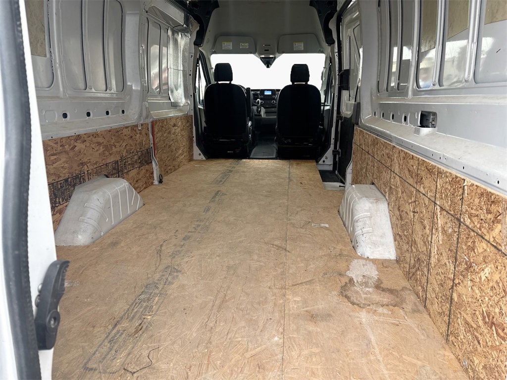 Used 2022 Ford Transit 250 148 High Roof Extended image 23