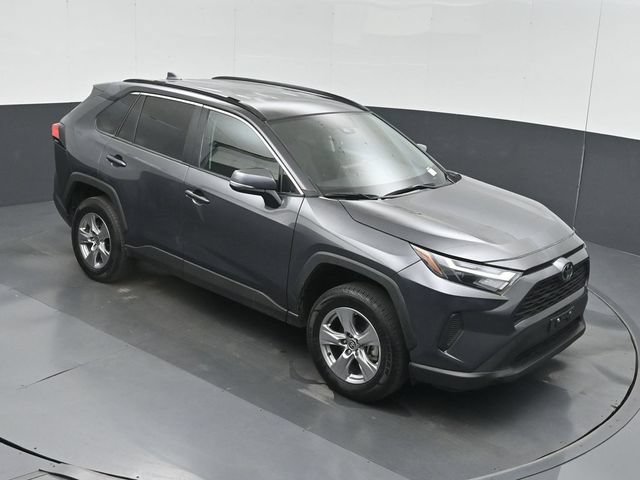 Used 2025 Toyota RAV4 XLE AWD/4WD image 35