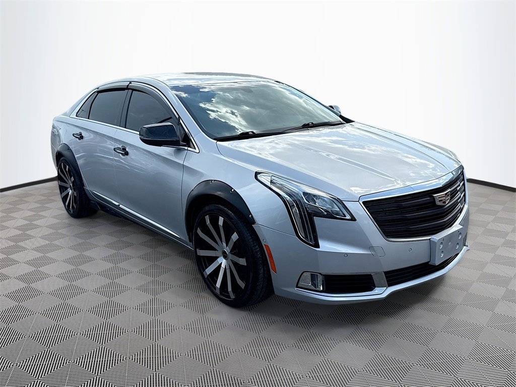 Used 2019 Cadillac XTS Luxury image 4
