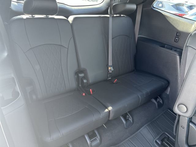 Used 2023 Buick Enclave Avenir w/ Avenir Technology Package image 29