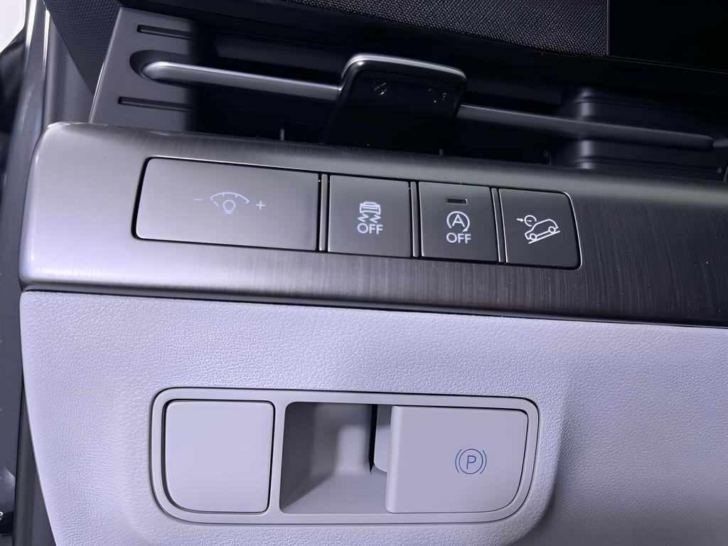 Used 2026 Hyundai Kona SE image 29