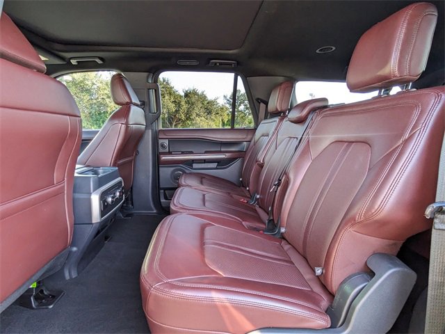 Used 2023 Ford Expedition Max Limited image 13