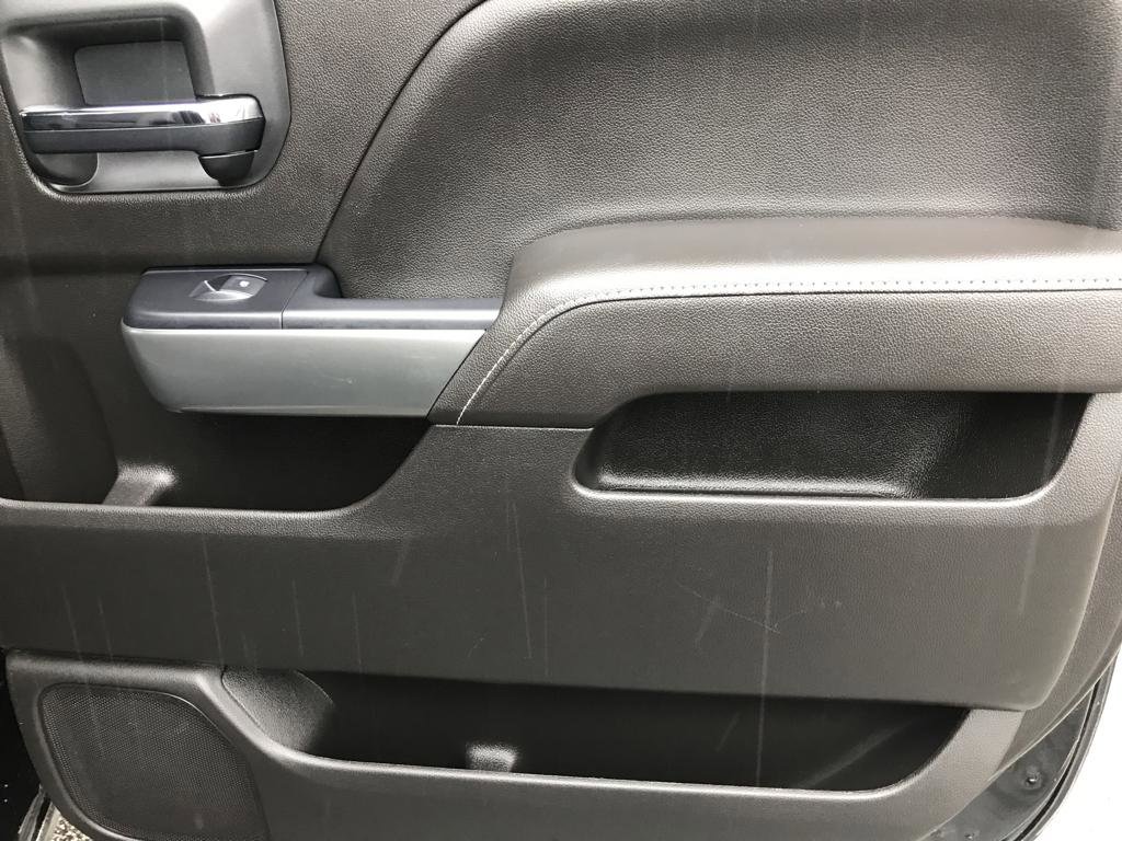 Used 2018 Chevrolet Silverado 1500 LT w/ All Star Edition AWD/4WD image 24