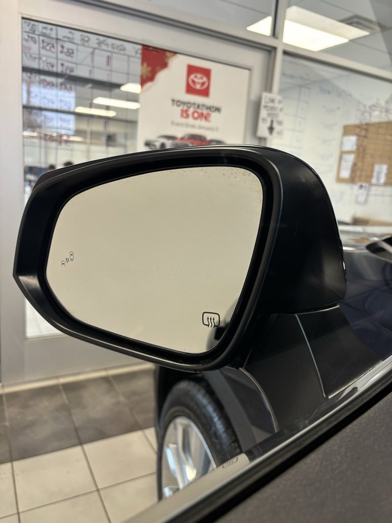 Certified 2020 Toyota Highlander Limited image 12