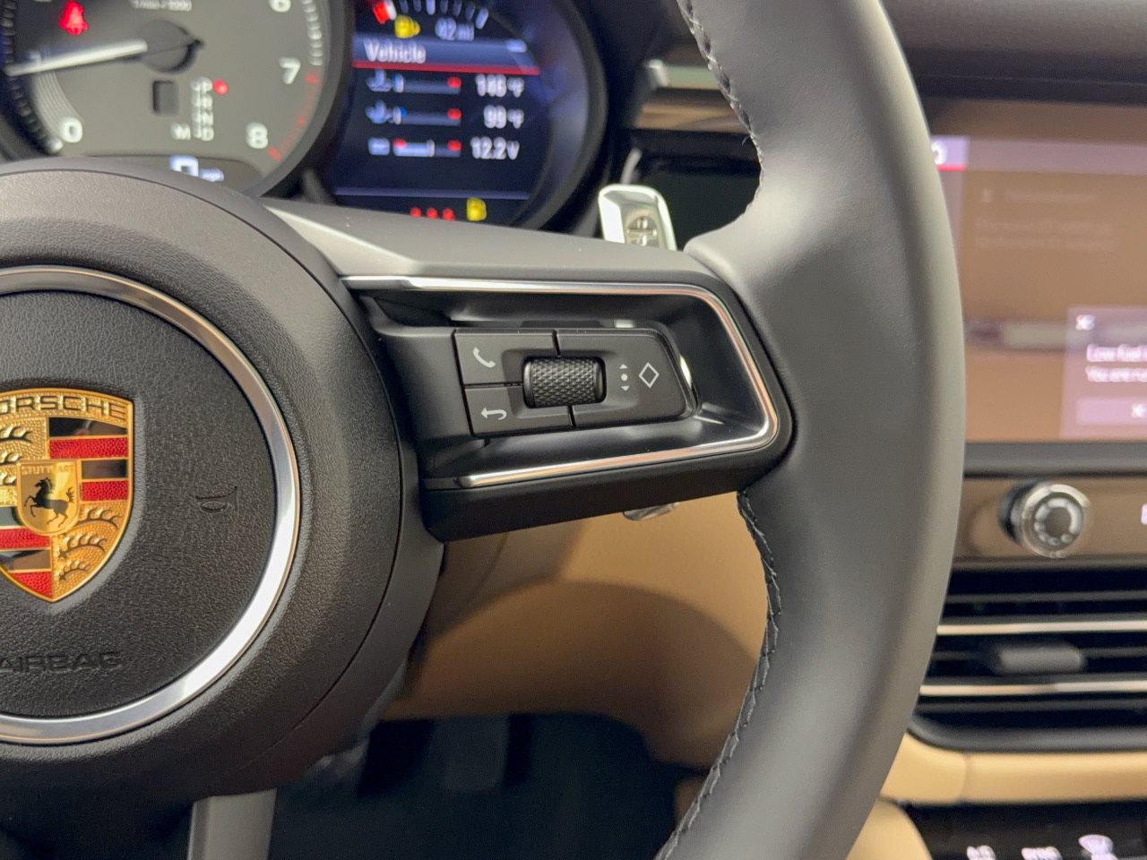 New 2026 Porsche Macan AWD/4WD image 19