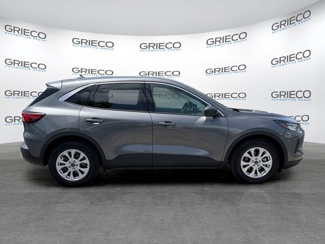 Used 2024 Ford Escape Active w/ Tech Pack #1 FWD image 8
