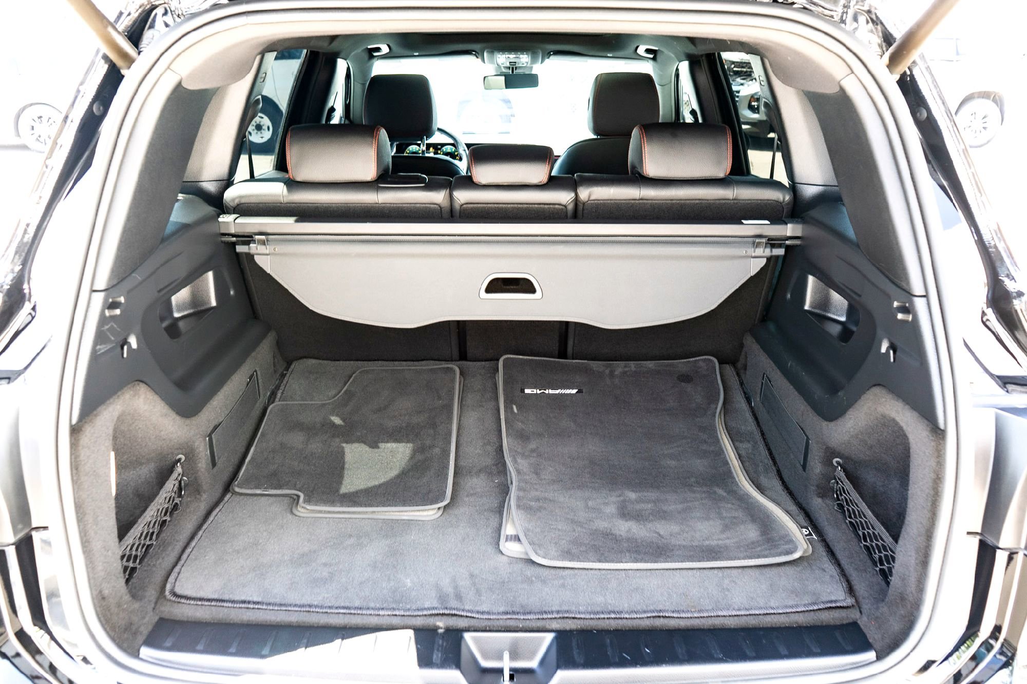 Certified 2022 Mercedes-Benz GLB 35 AMG 4MATIC image 10