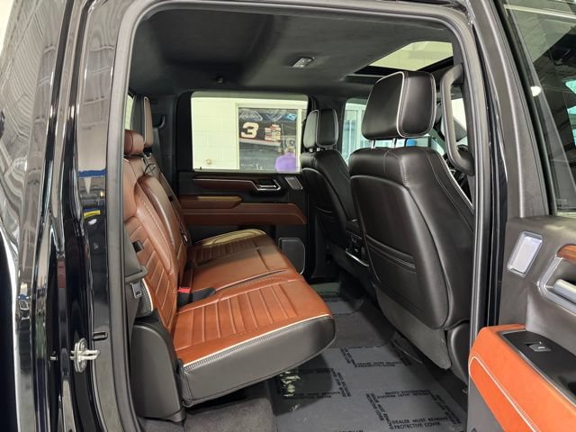 Used 2024 GMC Sierra 2500 Denali Ultimate AWD/4WD image 14
