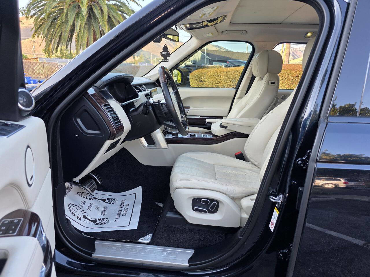 Used 2013 Land Rover Range Rover Supercharged image 10