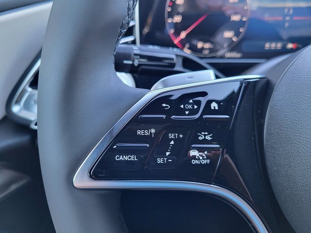 New 2025 Mercedes-Benz E 350 4MATIC Sedan image 23