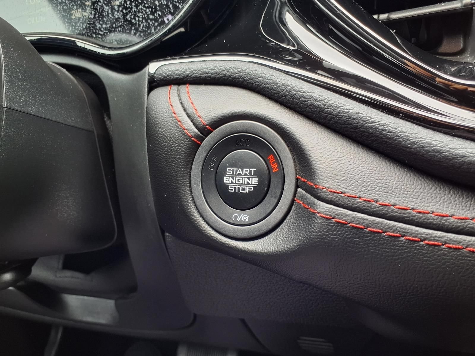 Used 2025 Dodge Durango GT AWD/4WD image 12