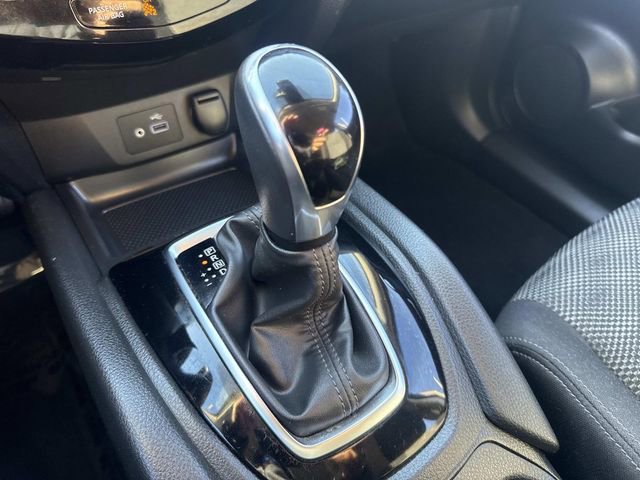 Used 2020 Nissan Rogue Sport SV w/ All-Weather Package image 27